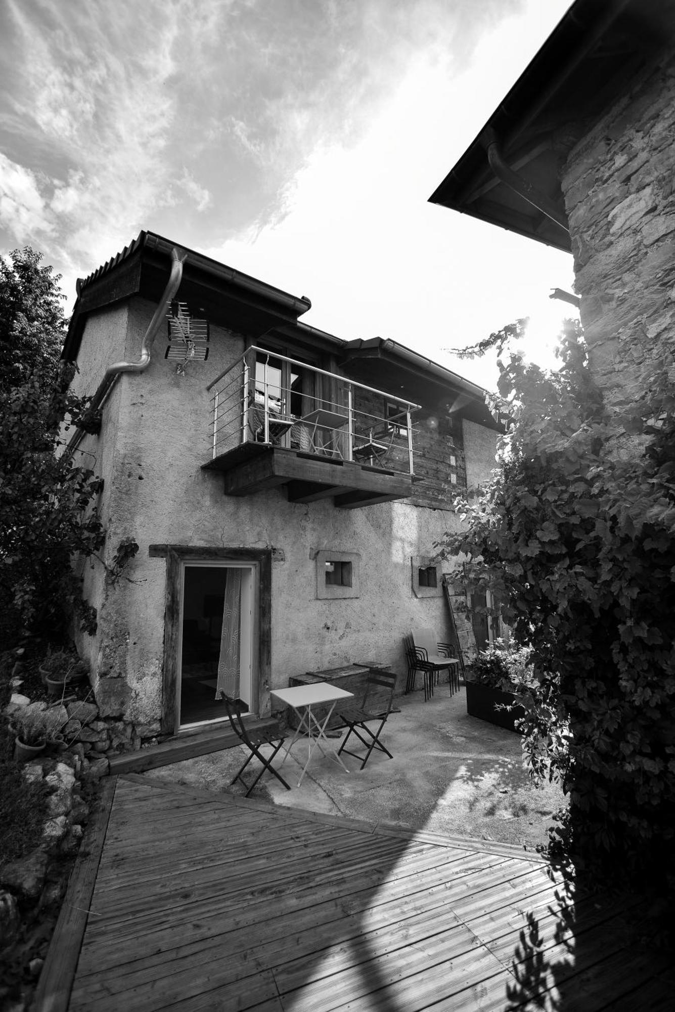 Grange Du Lac Meillerie エクステリア 写真
